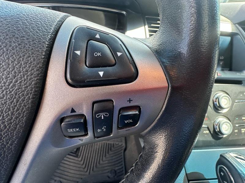 Ford Taurus SEL FWD 2014