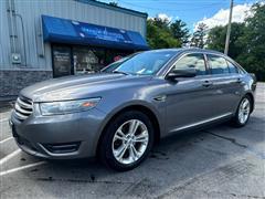 2014 Ford Taurus 