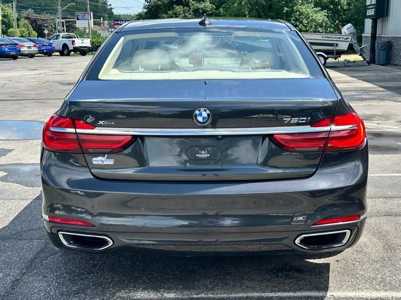 BMW 7-Series 750i xDrive 2016