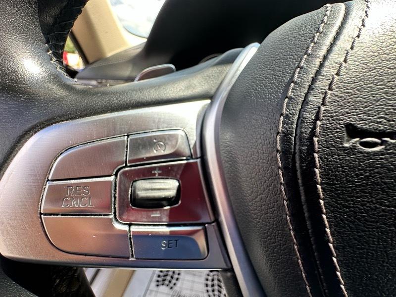 BMW 7-Series 750i xDrive 2016