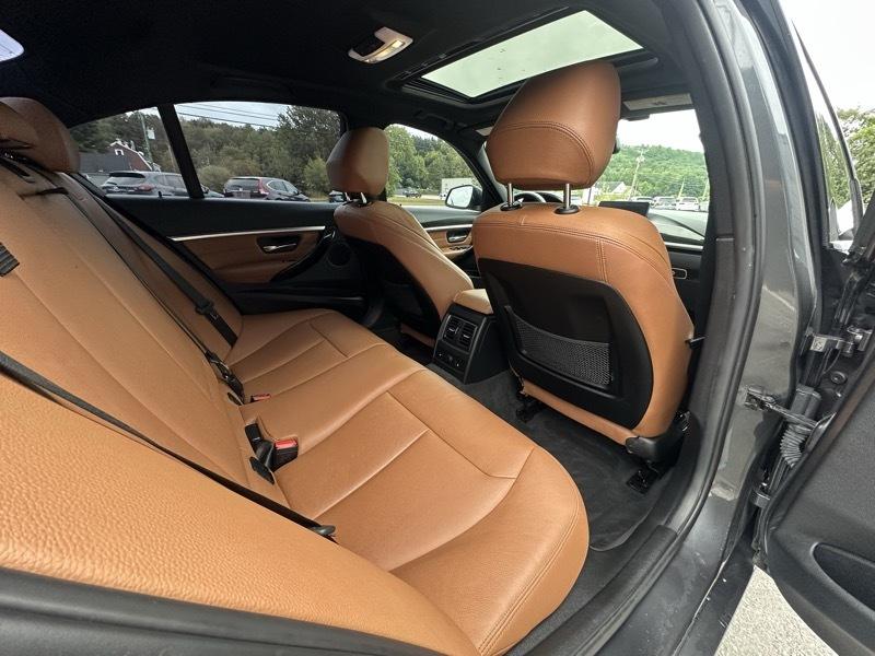 BMW 3-Series 330i xDrive 2017