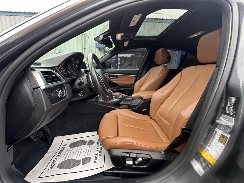BMW 3-Series 330i xDrive 2017