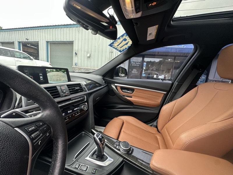 BMW 3-Series 330i xDrive 2017