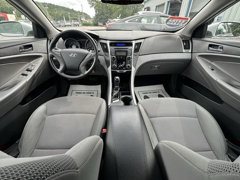 Hyundai Sonata GLS 2013