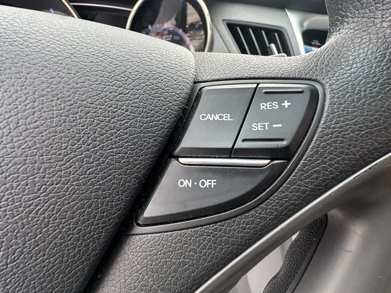 Hyundai Sonata GLS 2013