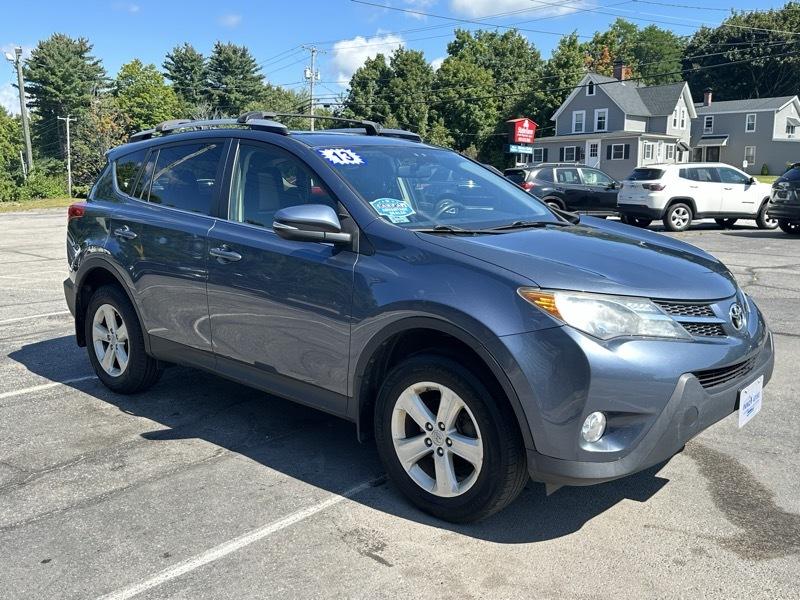 Toyota RAV4 XLE AWD 2013