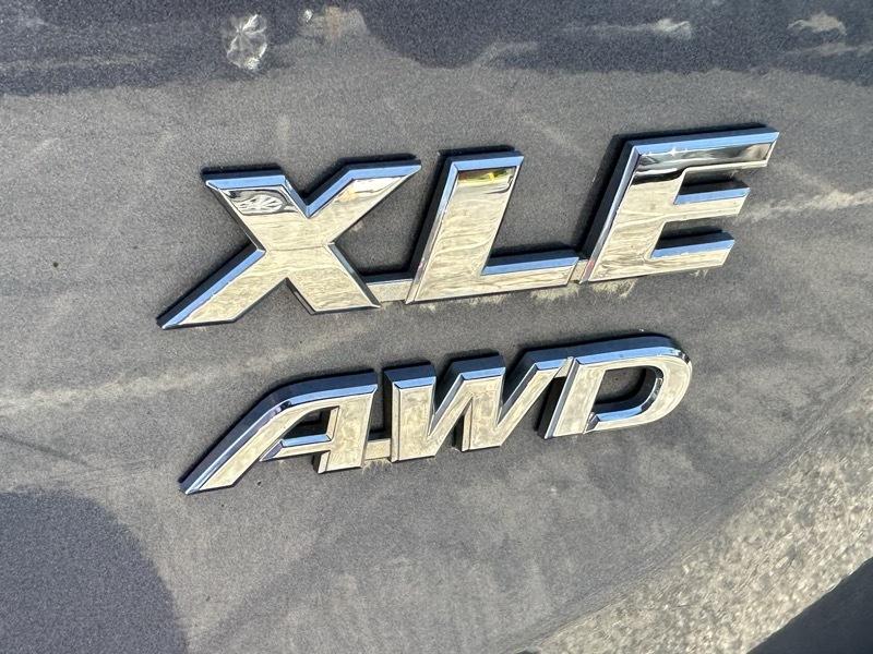 Toyota RAV4 XLE AWD 2013