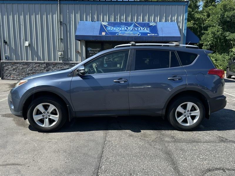 Toyota RAV4 XLE AWD 2013