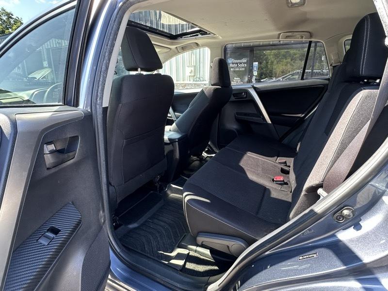 Toyota RAV4 XLE AWD 2013
