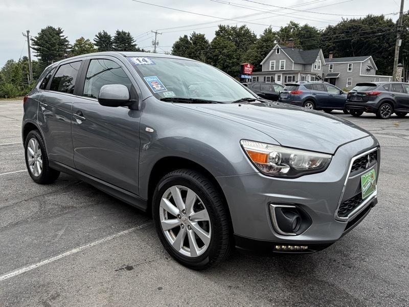 Mitsubishi Outlander Sport SE 4WD 2014