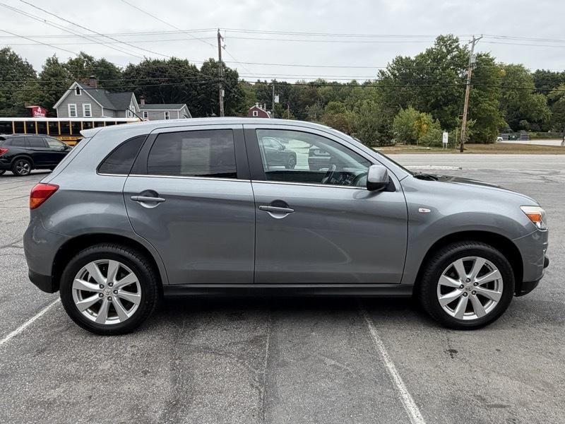 Mitsubishi Outlander Sport SE 4WD 2014