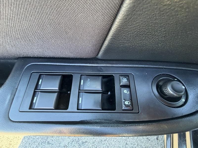 Chrysler 200 LX 2014