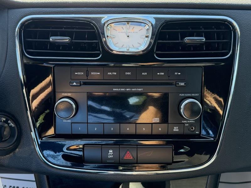 Chrysler 200 LX 2014