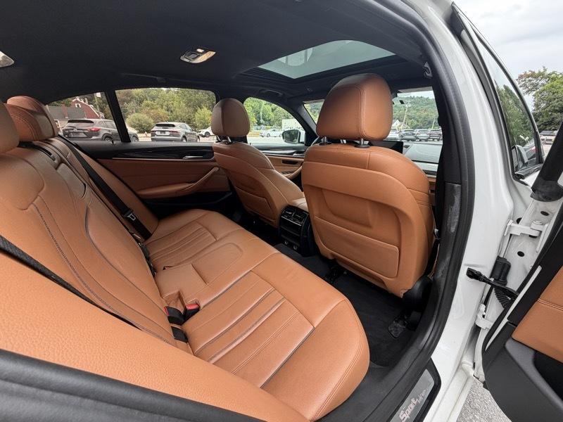BMW 5-Series 530i xDrive 2018