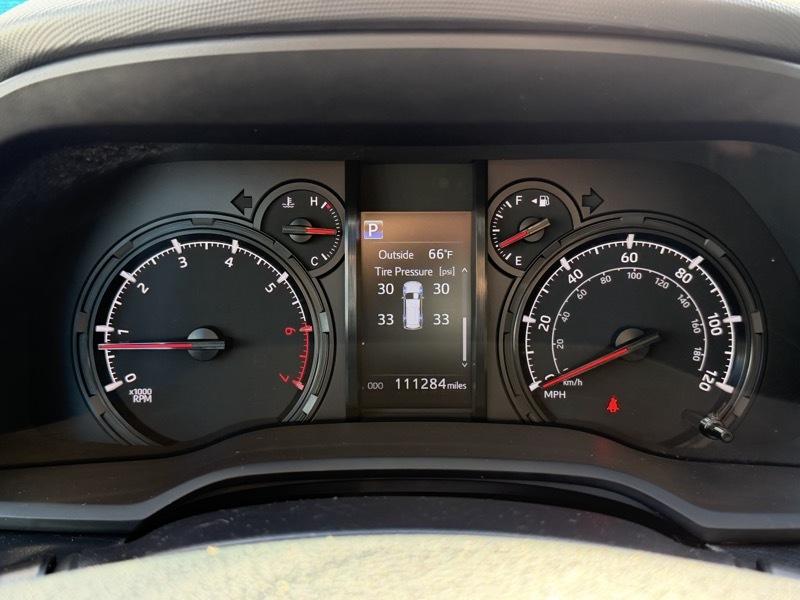 Toyota 4Runner SR5 4WD 2020