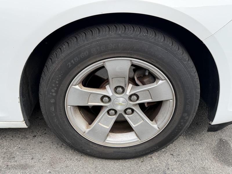 Chevrolet Malibu LS 2013