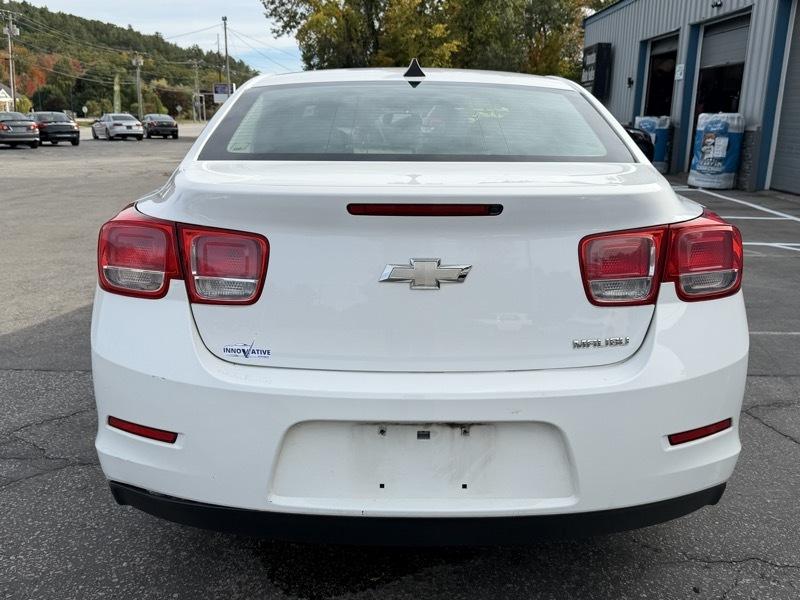 Chevrolet Malibu LS 2013
