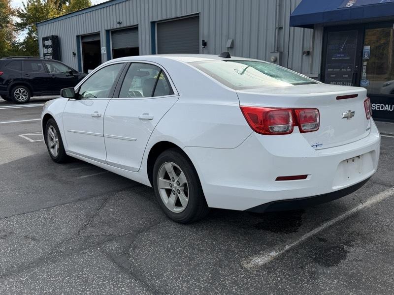 Chevrolet Malibu LS 2013