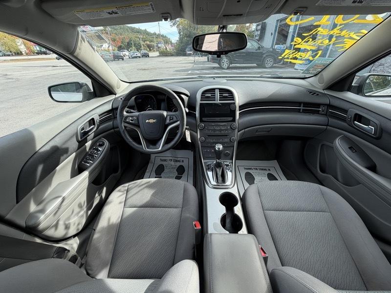 Chevrolet Malibu LS 2013