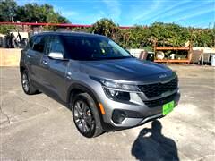 2023 Kia Seltos  2023 Kia Seltos