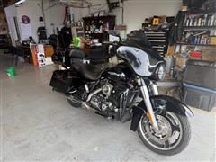 2012 Harley-Davidson FLHX103  2012 Harley-Davidson FLHX103