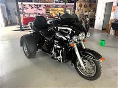 2017 Harley-Davidson FLHTCUTG  2017 Harley-Davidson FLHTCUTG