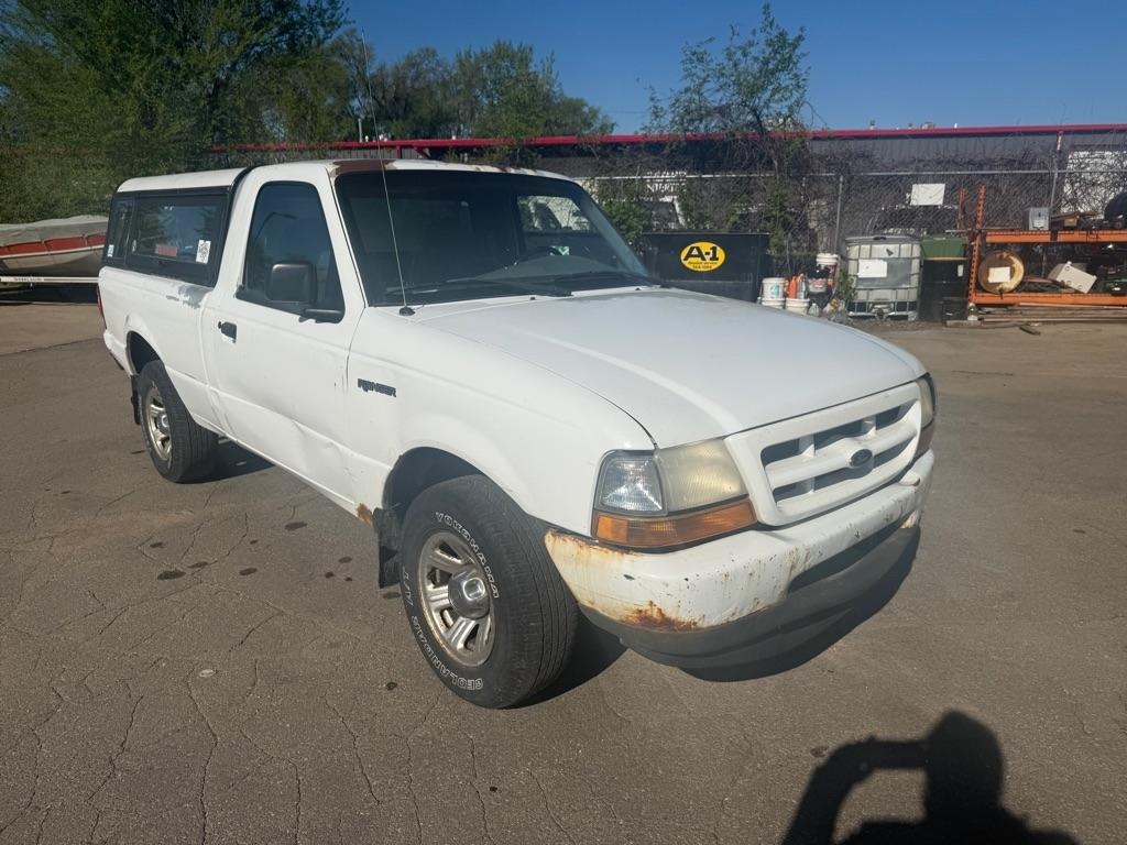2000 Ford Ranger XL Short Bed 2WD