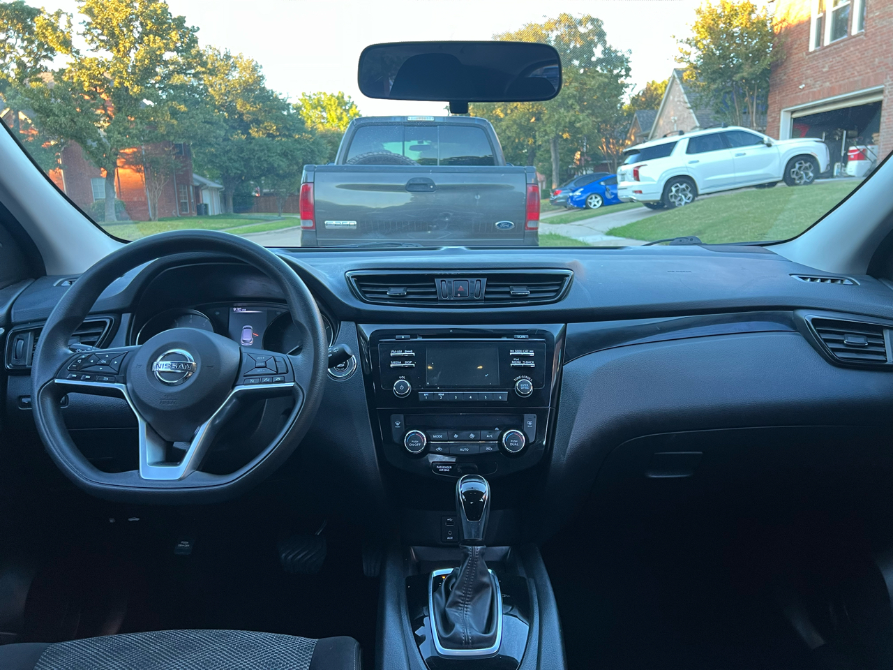 Nissan Rogue Sport SV 2018