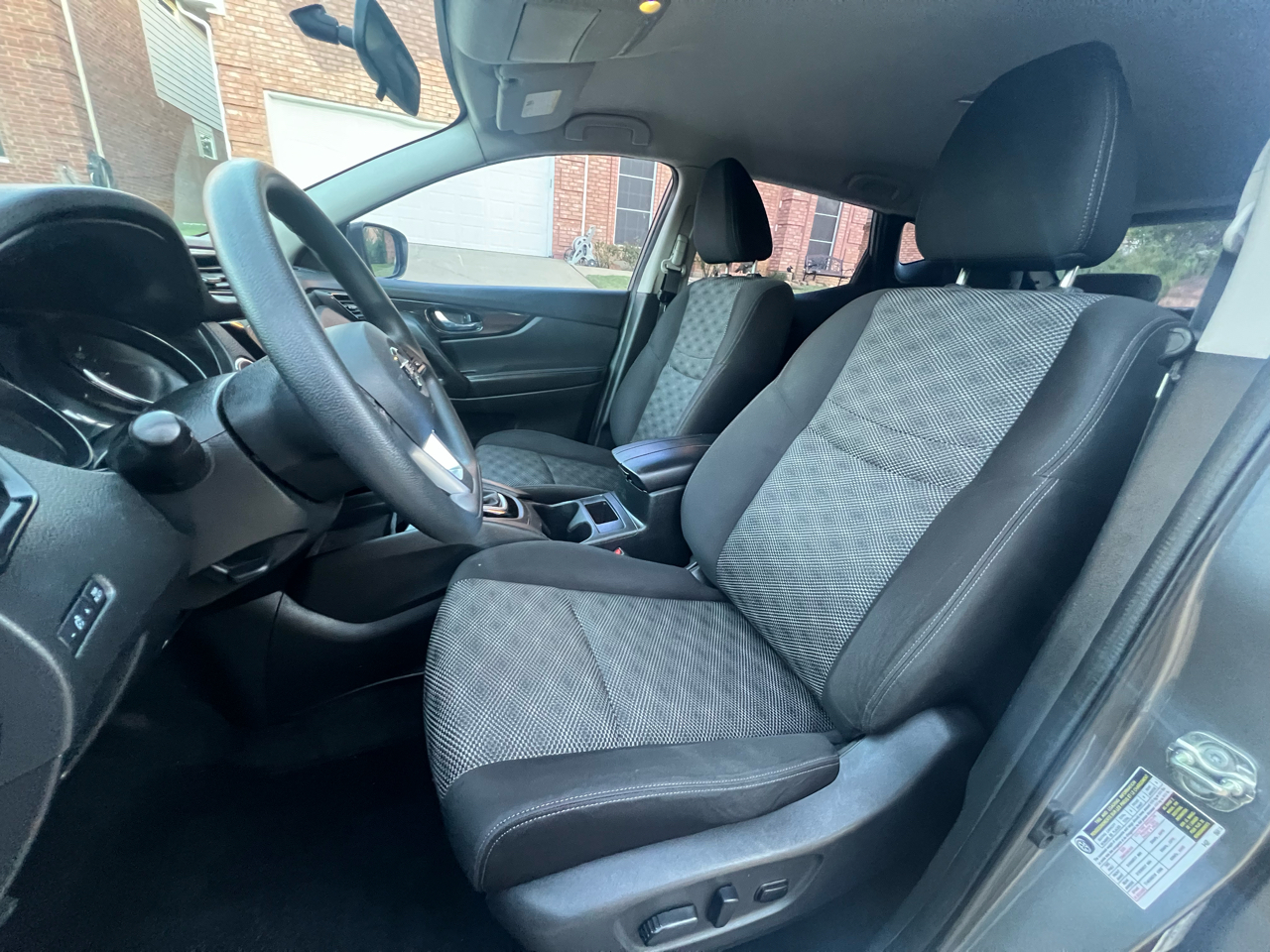 Nissan Rogue Sport SV 2018