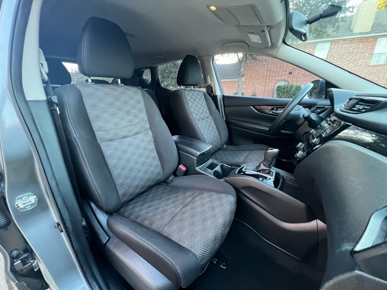 Nissan Rogue Sport SV 2018