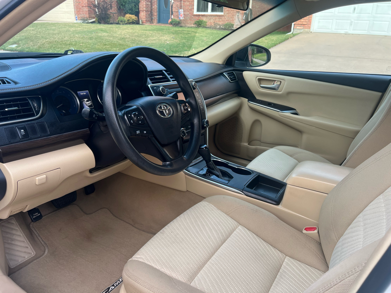 Toyota Camry LE 2016