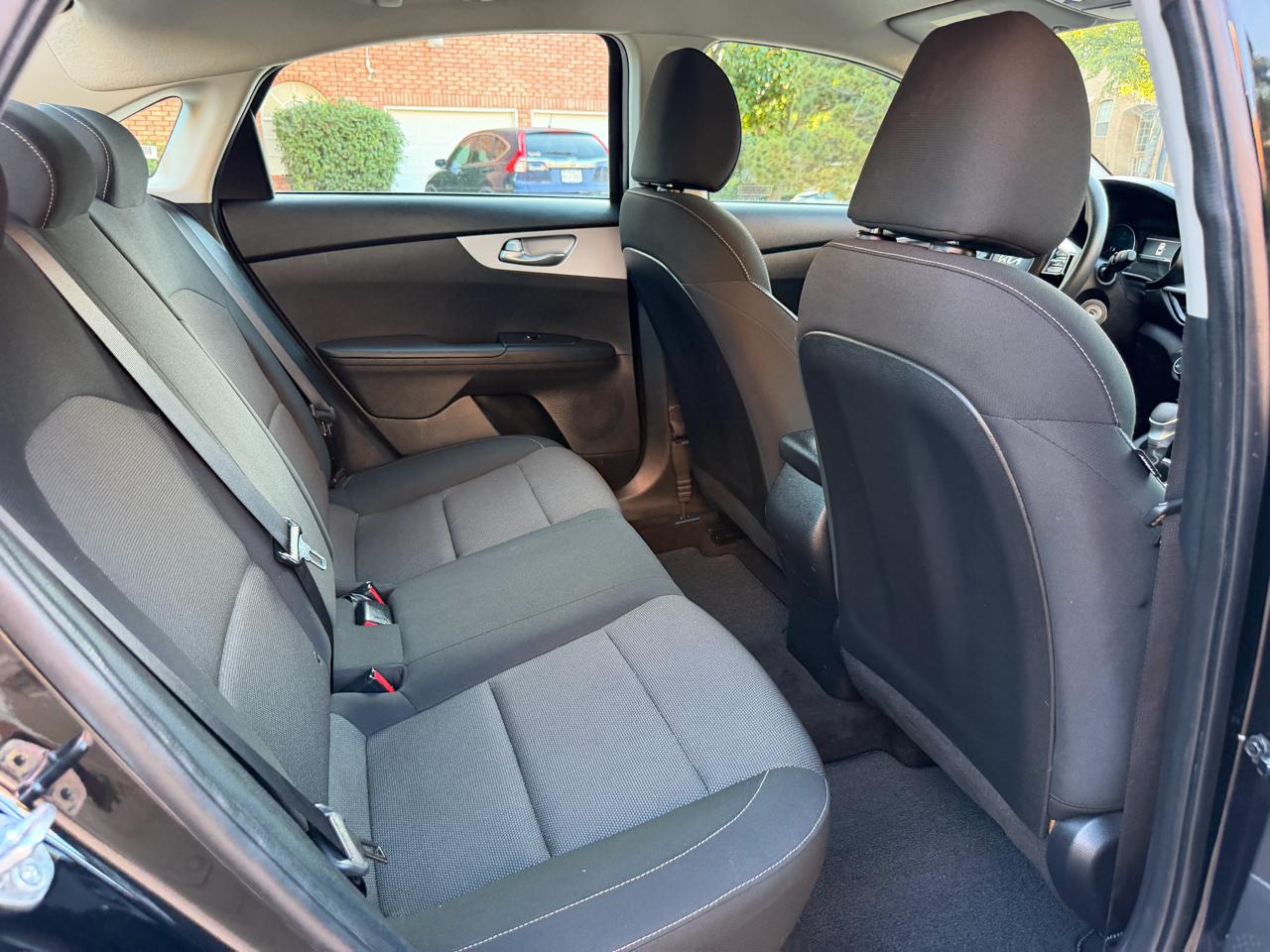 2024 Kia Forte LXS - Photo 18