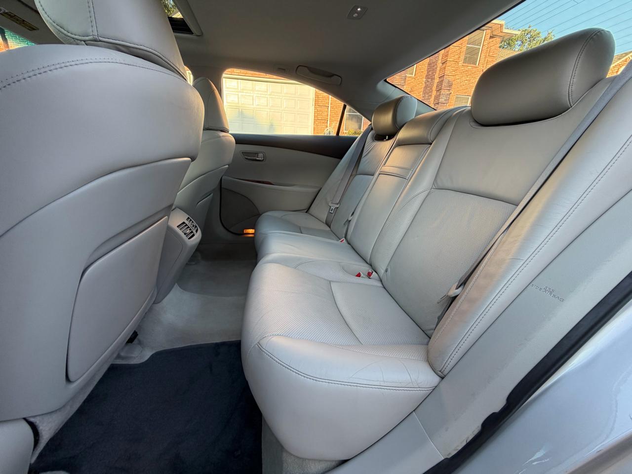 2009 Lexus ES 350 - Photo 18
