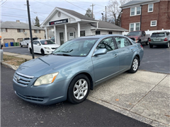 2005 Toyota Avalon 