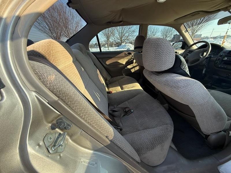 Honda Civic LX sedan 2000
