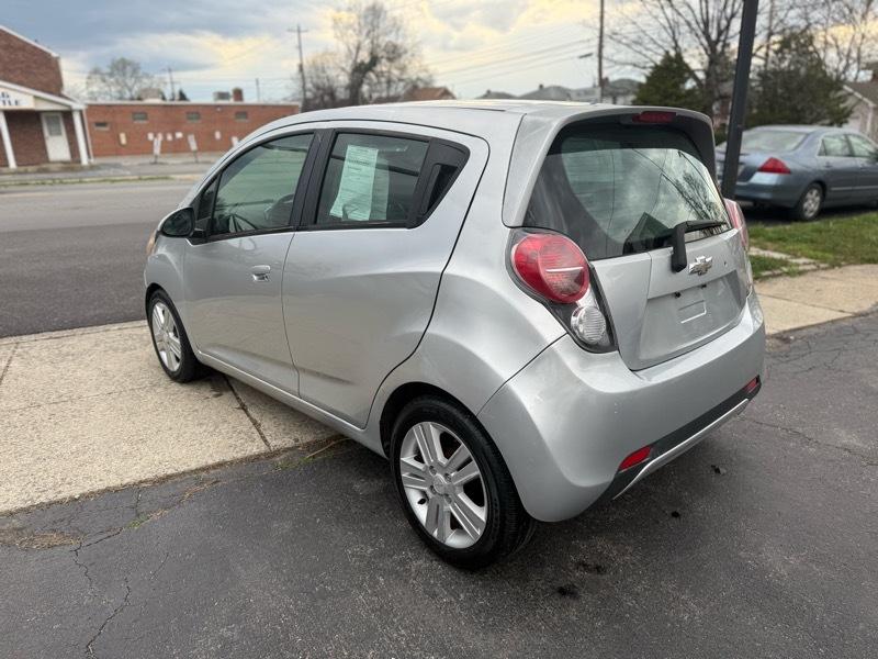 Chevrolet Spark LS Auto 2013