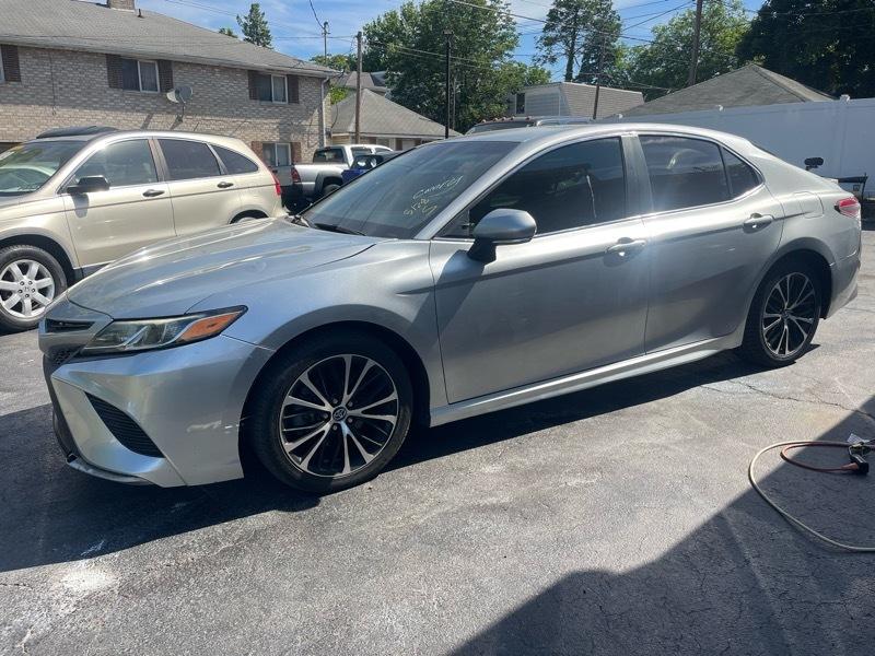 Toyota Camry SE 2018