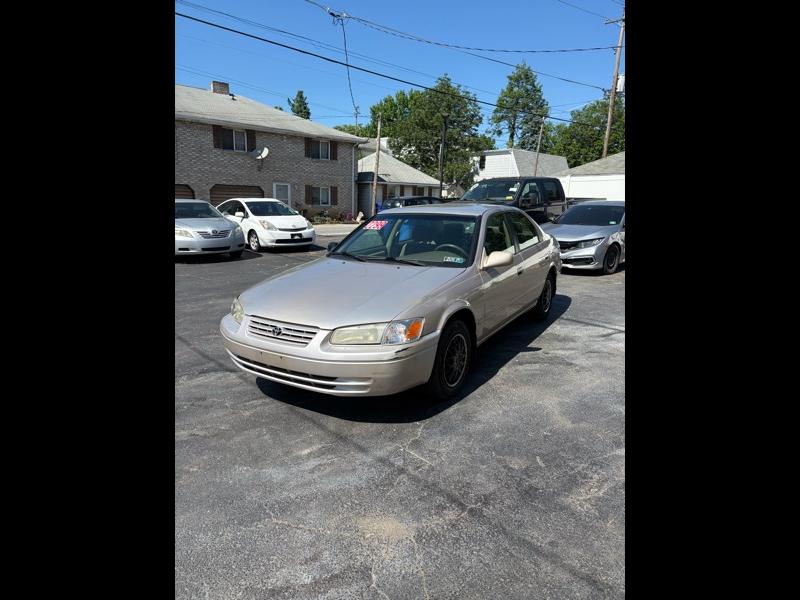 Toyota Camry CE 1998