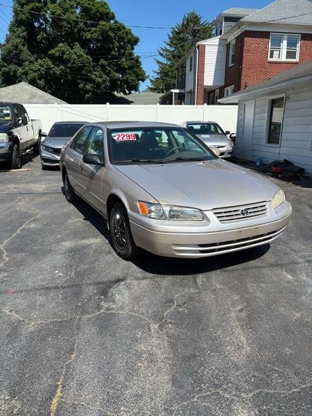 Toyota Camry CE 1998