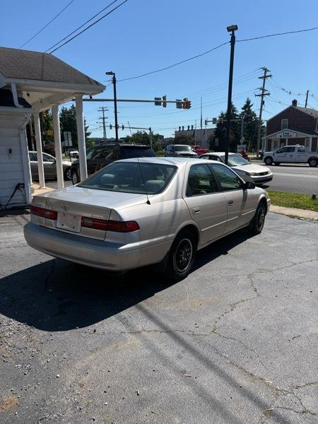 Toyota Camry CE 1998