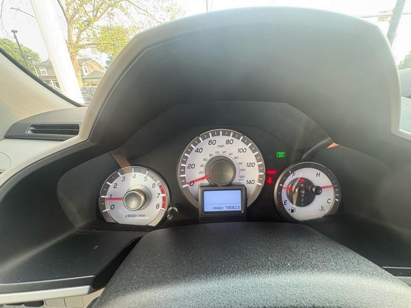 Honda Pilot Touring 4WD 5-Spd AT with DVD 2012