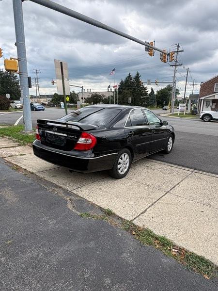 Toyota Camry XLE V6 2002