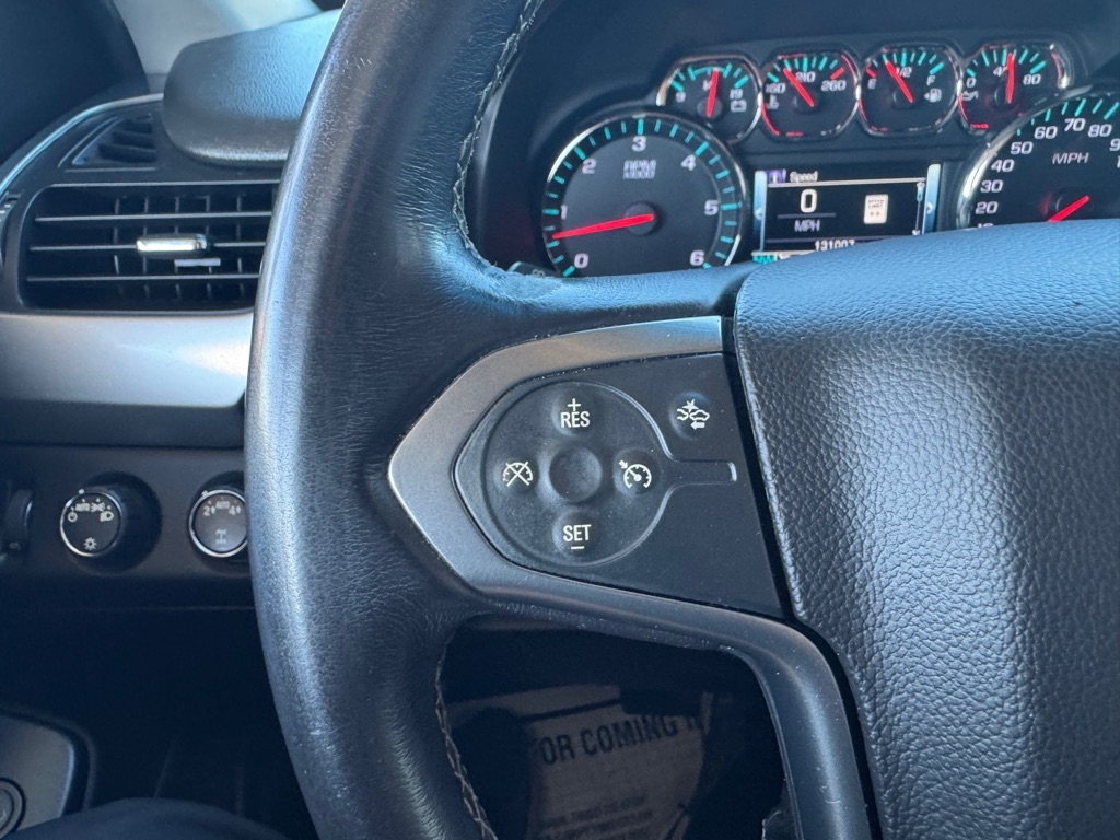 Chevrolet Suburban LT 4WD 2017