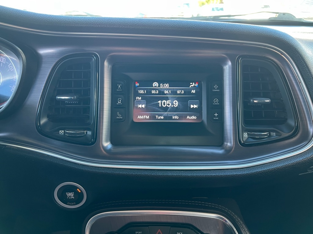 Dodge Challenger SXT 2015 Dodge Challenger SXT 2015