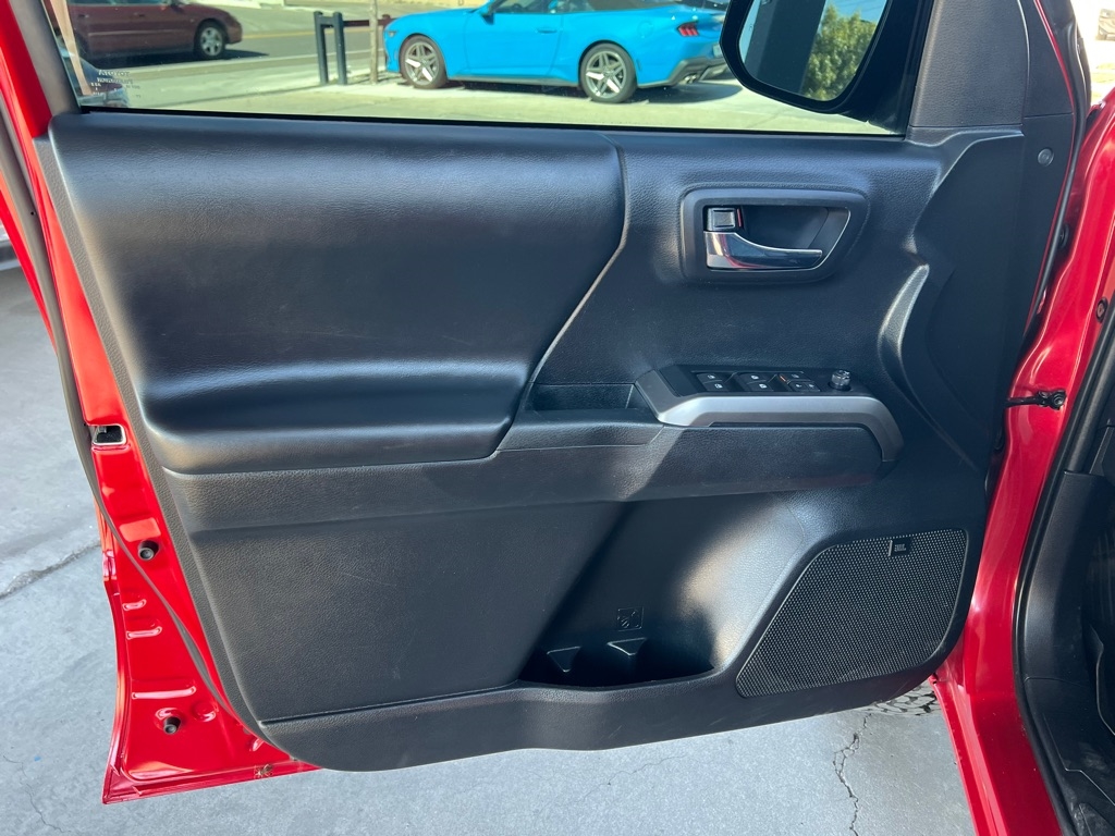 Toyota Tacoma Limited Double Cab V6 6AT 4WD 2019 Toyota Tacoma Limited Double Cab V6 6AT 4WD 2019