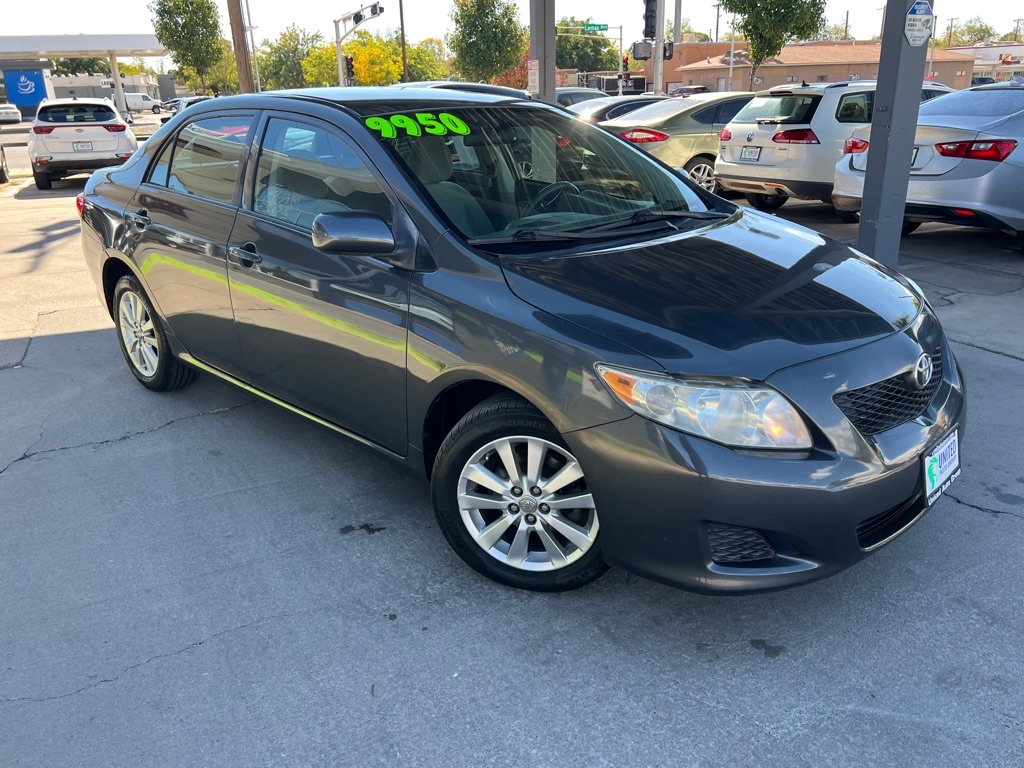Toyota Corolla Base 5-Speed MT 2010 Toyota Corolla Base 5-Speed MT 2010