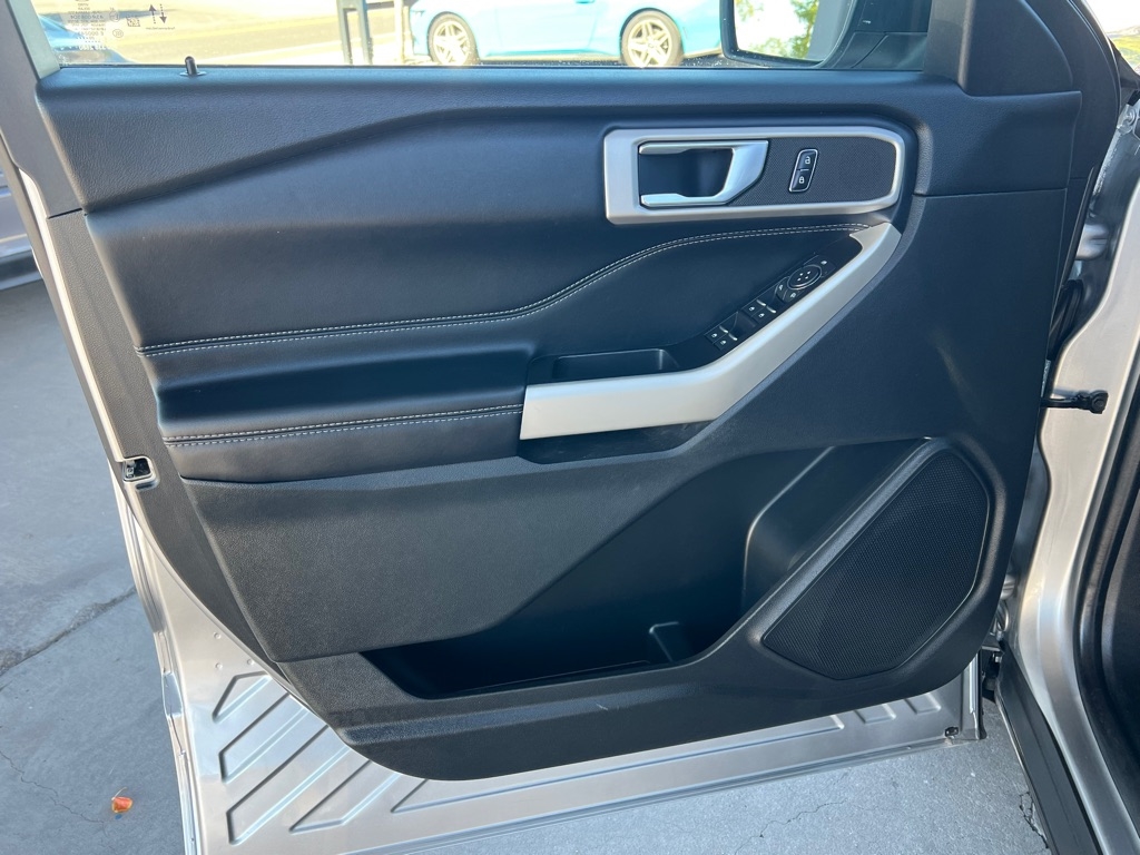 Ford Explorer XLT AWD 2020 Ford Explorer XLT AWD 2020