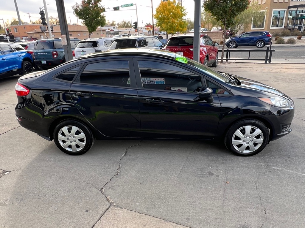 2018 Ford Fiesta S photo 4