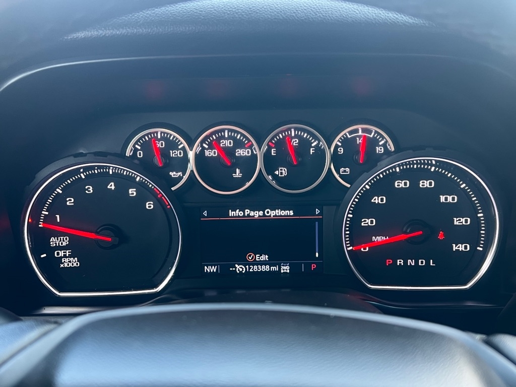 Chevrolet Silverado 1500 RST Crew Cab 4WD 2020