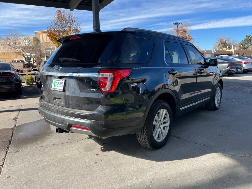 Ford Explorer XLT 4WD 2019